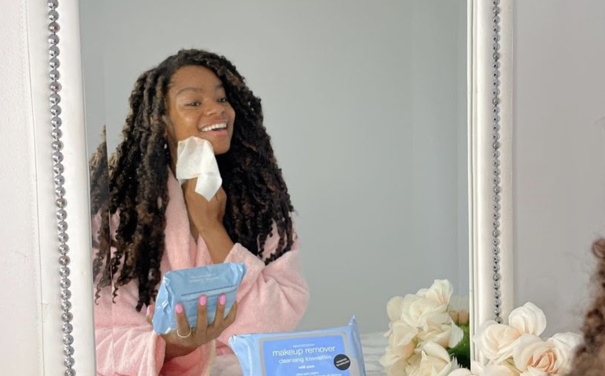 Social media influencers of color are fighting against a racial pay gap - CSUN On Point